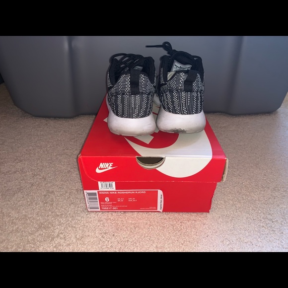 Nike Jacquard Roshe run athletic sneaker running shoe - Picture 3 of 6